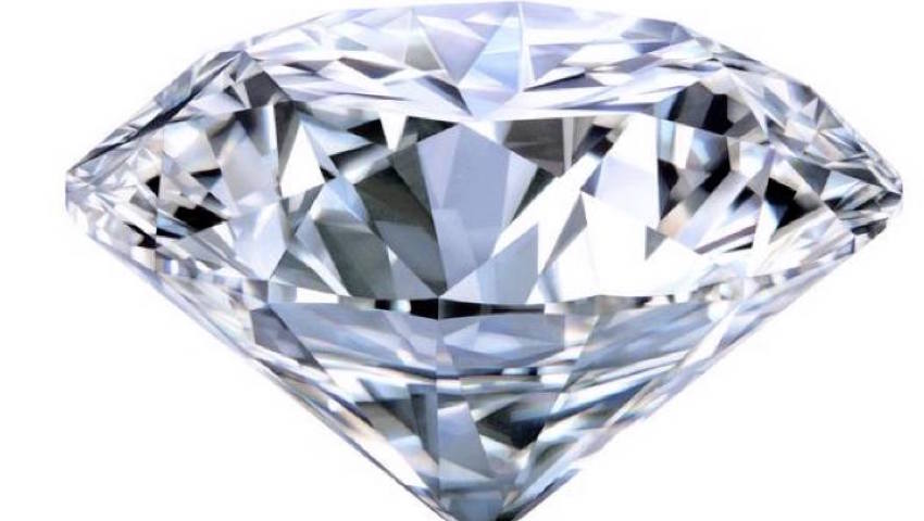 Goedkope ring van rommelmarkt blijkt dure diamant